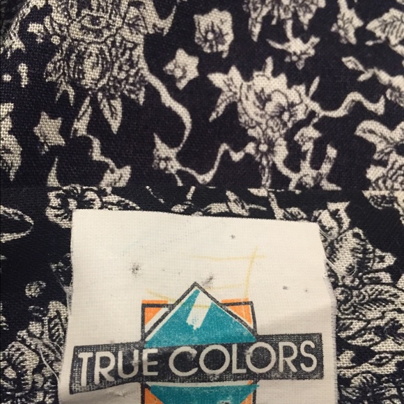 Skirt - Picture 3 of 3